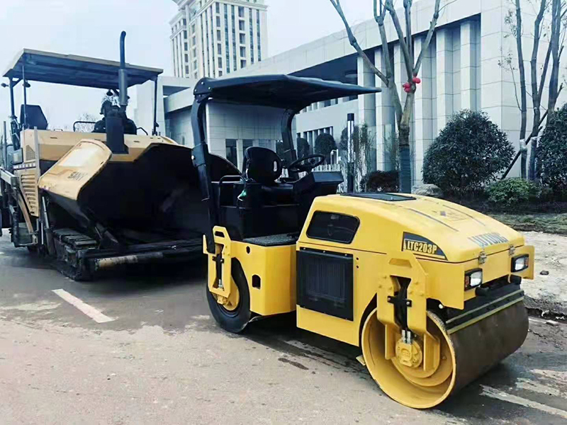 3吨全液压双钢轮振动压路机