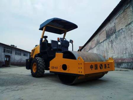 yzd_6.0单钢轮振动压路机